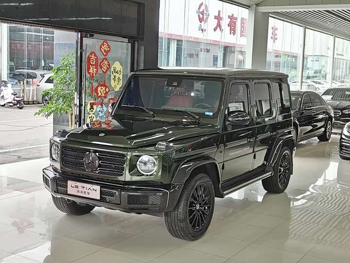 Фото 2 - Mercedes-Benz G-Class
