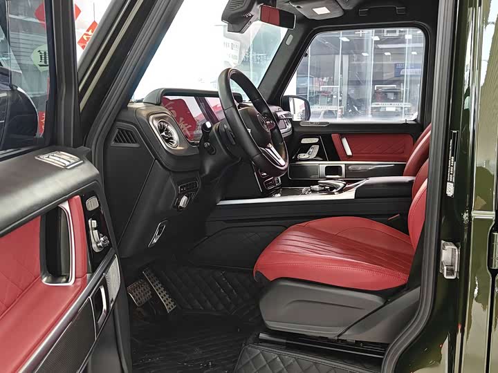 Фото 8 - Mercedes-Benz G-Class