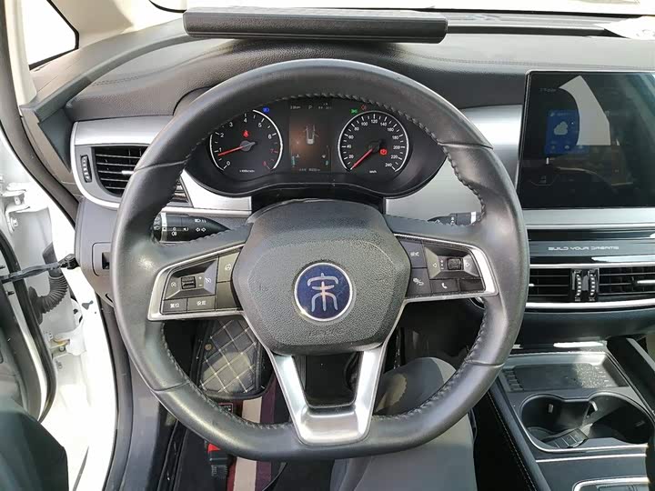 Фото 11 - BYD Song Max