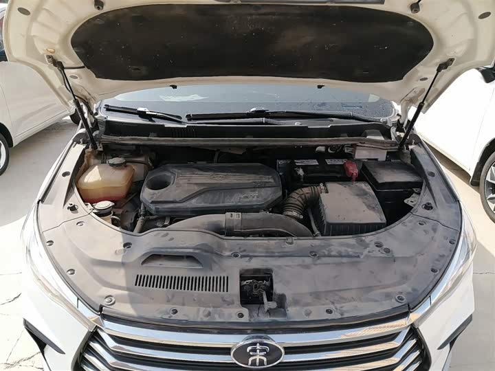 Фото 20 - BYD Song Max