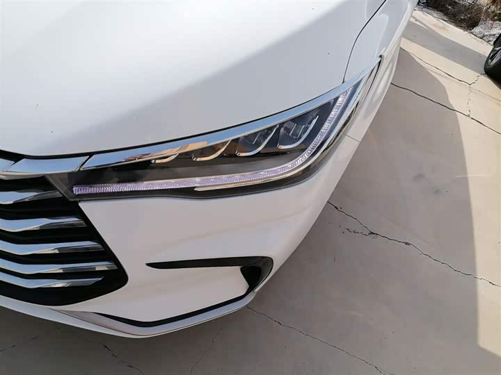 Фото 24 - BYD Song Max