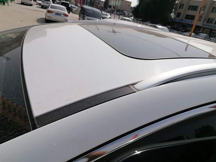 Фото 31 - BYD Song Max