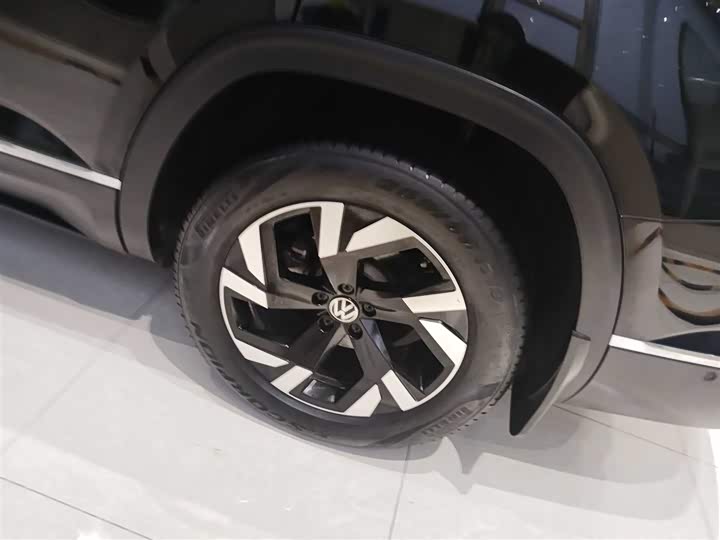 Фото 11 - Volkswagen Teramont Pro