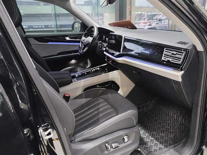 Фото 15 - Volkswagen Teramont Pro