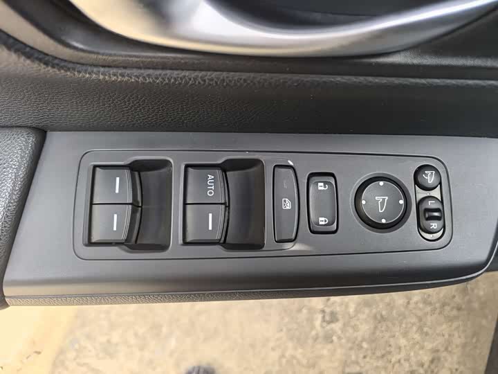 Фото 10 - Honda Breeze