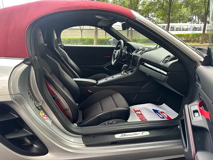 Фото 15 - Porsche 718