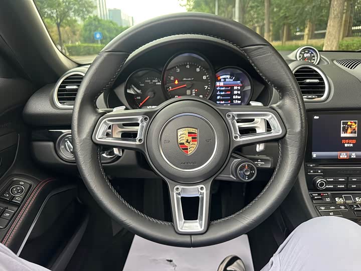 Фото 22 - Porsche 718