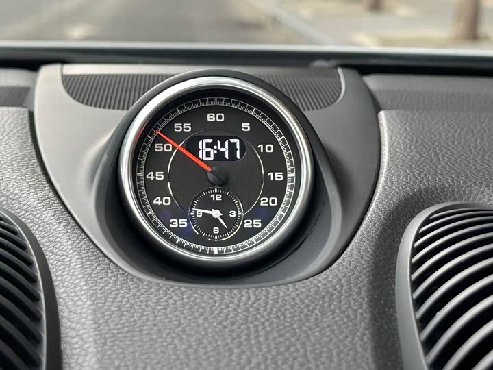 Фото 24 - Porsche 718