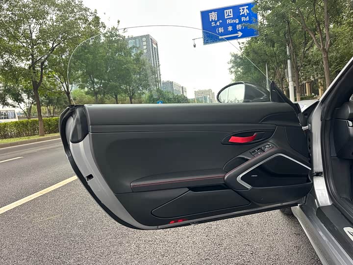 Фото 25 - Porsche 718