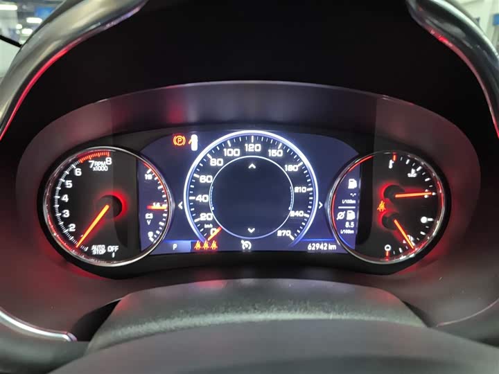 Фото 12 - Chevrolet Malibu XL