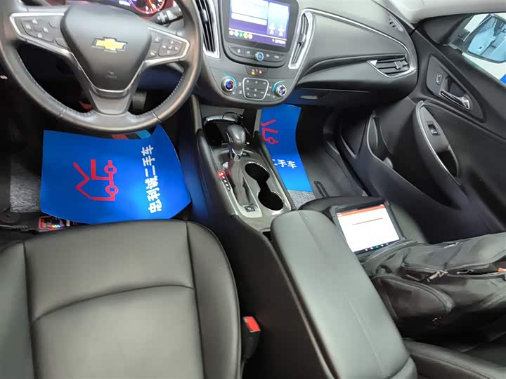 Фото 14 - Chevrolet Malibu XL