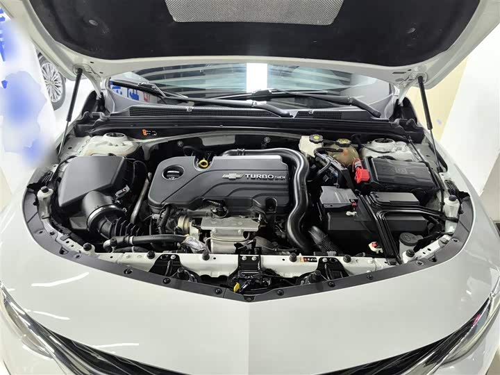 Фото 20 - Chevrolet Malibu XL