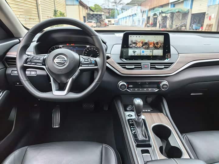 Фото 18 - Nissan Teana