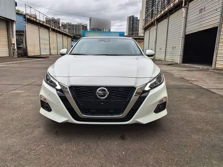 Фото 8 - Nissan Teana