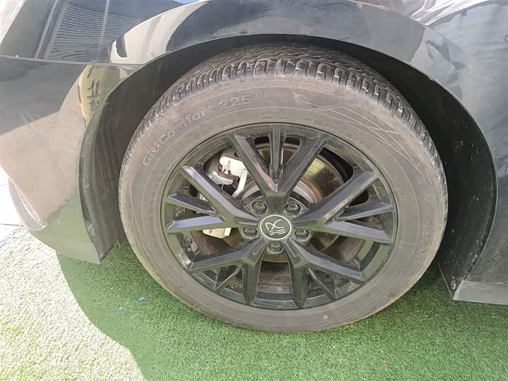 Фото 23 - BYD Han