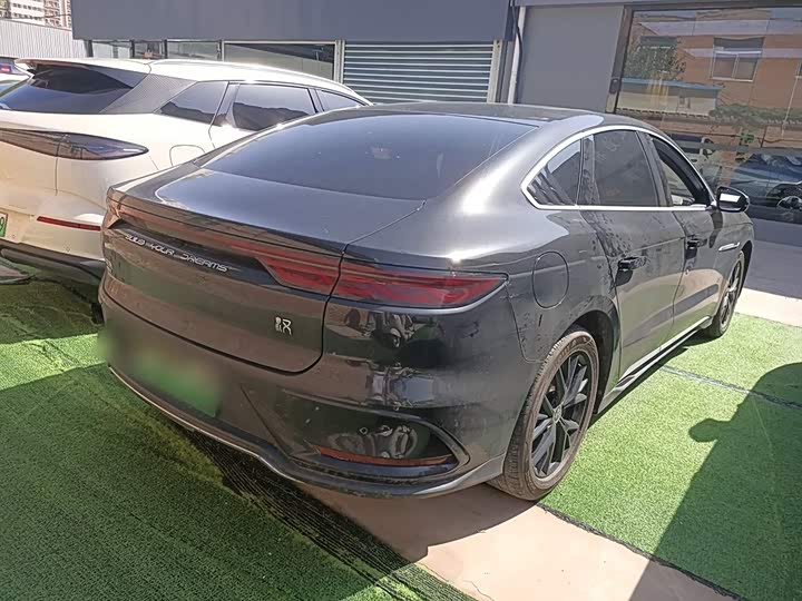 Фото 7 - BYD Han