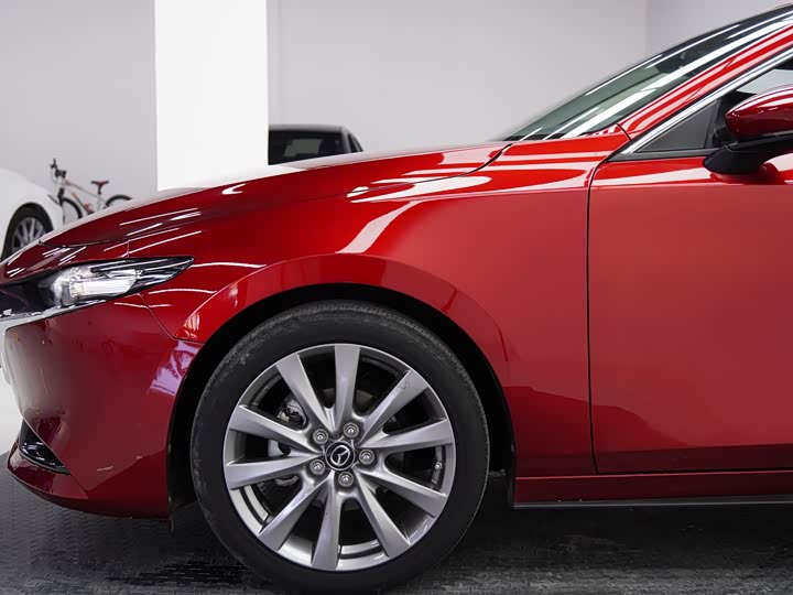 Фото 8 - Mazda 3 (Axela)