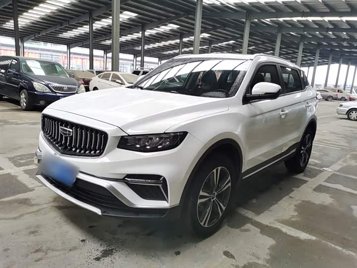 Фото 2 - Geely Atlas