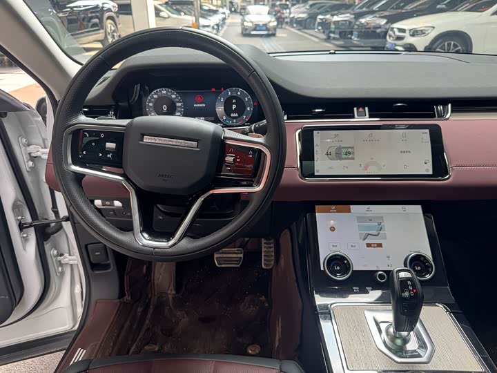 Фото 13 - Land Rover Range Rover Evoque L