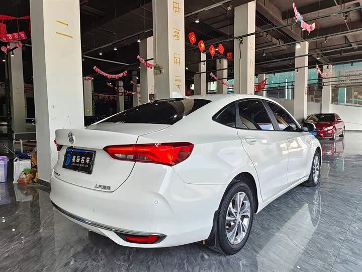 Фото 6 - Buick Verano