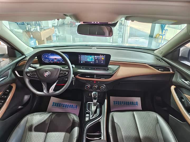 Фото 8 - Buick Verano