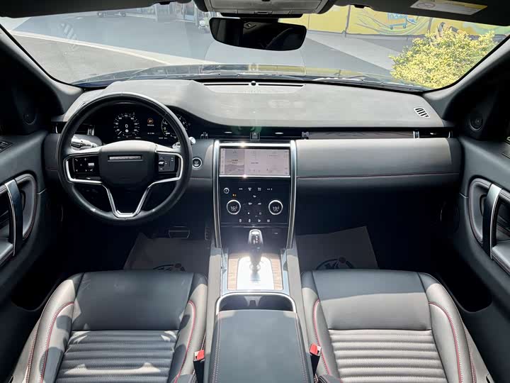 Фото 8 - Land Rover Discovery Sport Hybrid