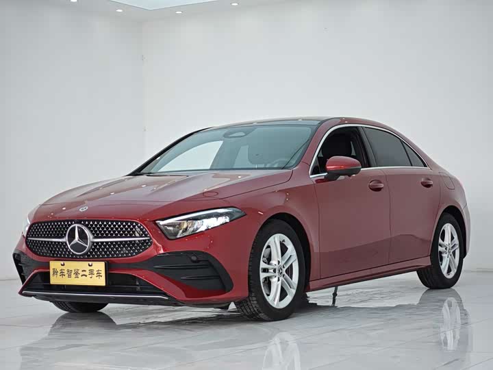 Фото 1 - Mercedes-Benz A-Class