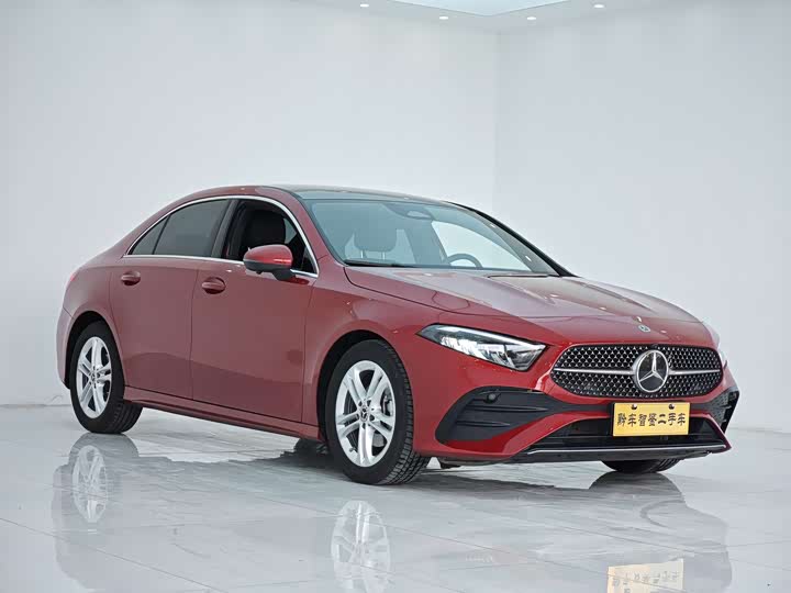 Фото 3 - Mercedes-Benz A-Class