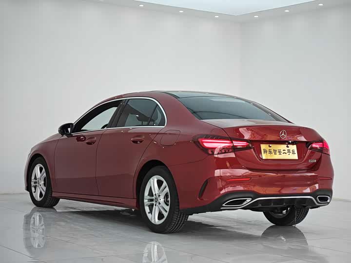 Фото 4 - Mercedes-Benz A-Class