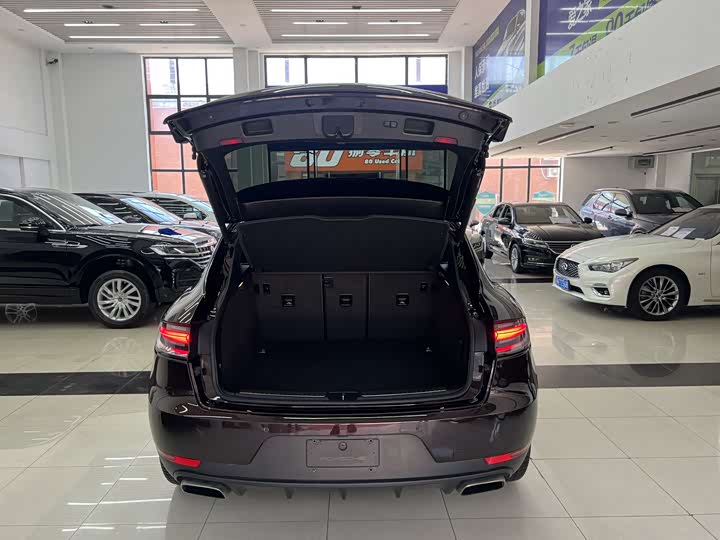 Фото 29 - Porsche Macan