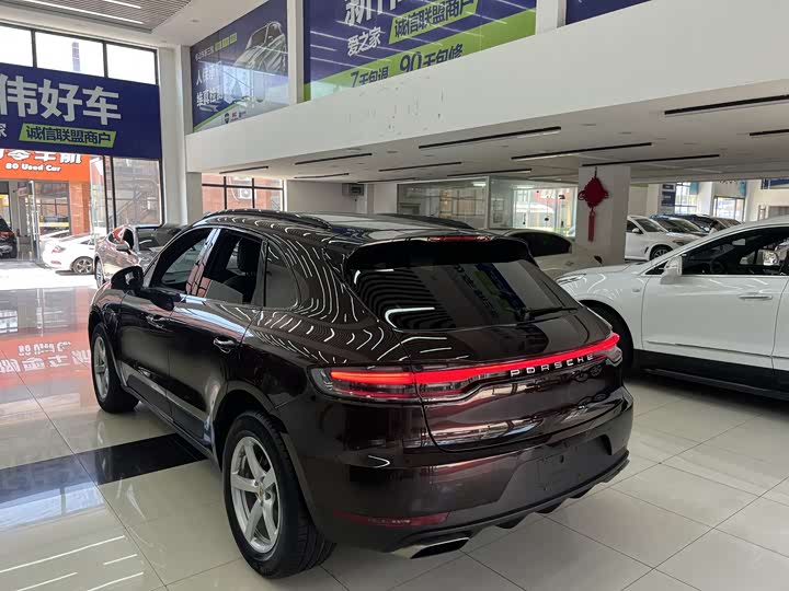 Фото 33 - Porsche Macan