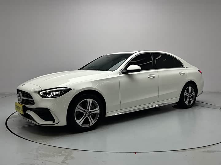 Фото 1 - Mercedes-Benz C-Class