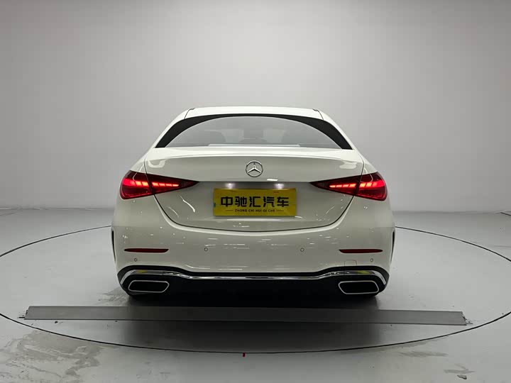 Фото 23 - Mercedes-Benz C-Class