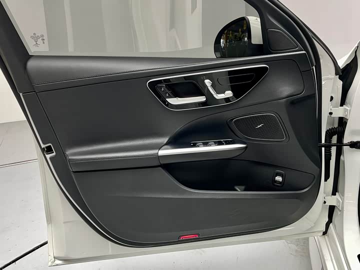 Фото 9 - Mercedes-Benz C-Class