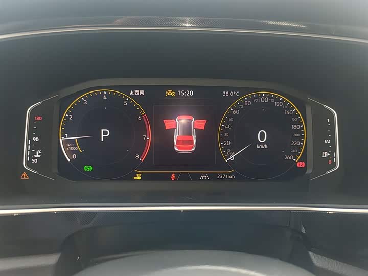 Фото 12 - Volkswagen Tharu