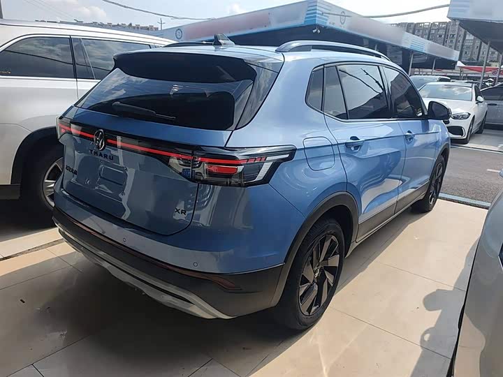 Фото 7 - Volkswagen Tharu