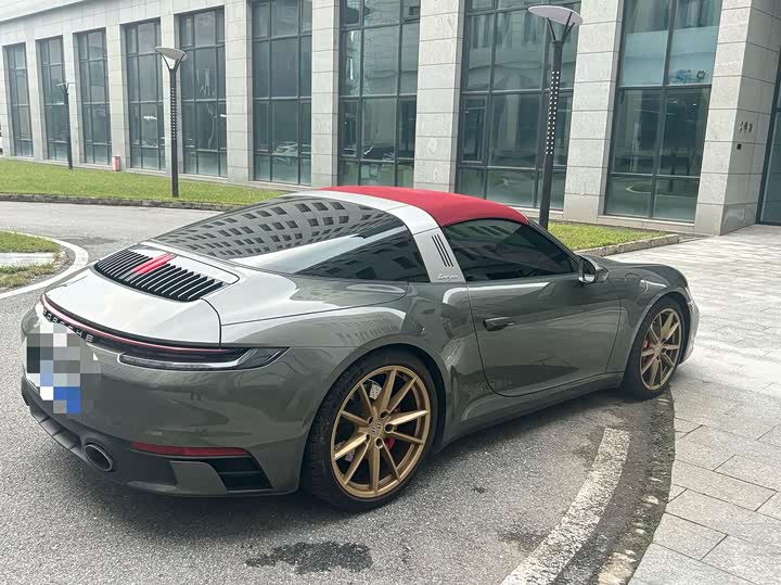 Фото 2 - Porsche 911