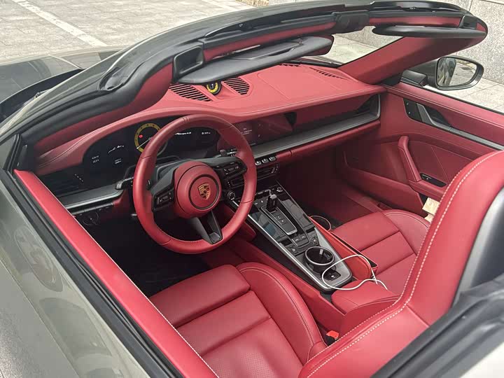 Фото 7 - Porsche 911