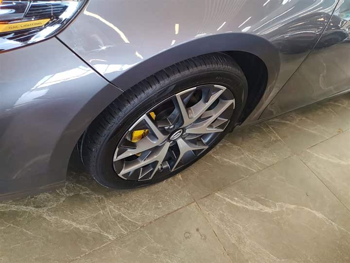 Фото 23 - GAC Trumpchi Empow R