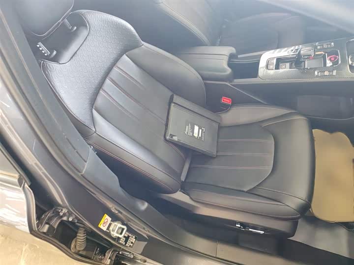 Фото 25 - GAC Trumpchi Empow R