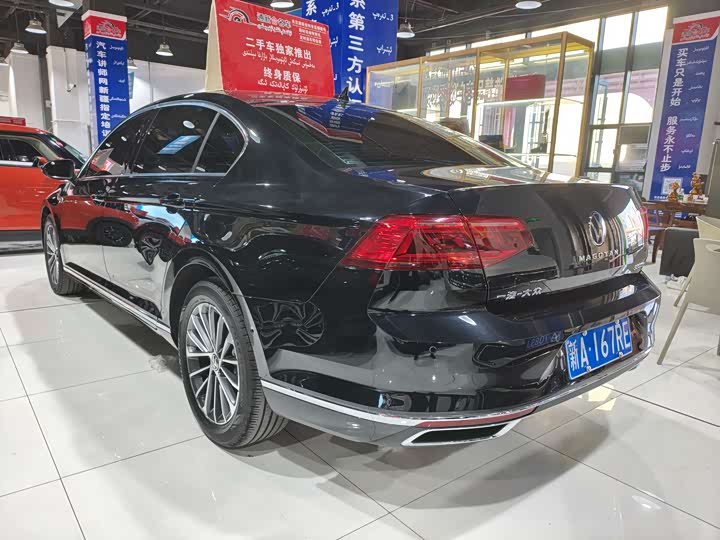 Фото 7 - Volkswagen Magotan