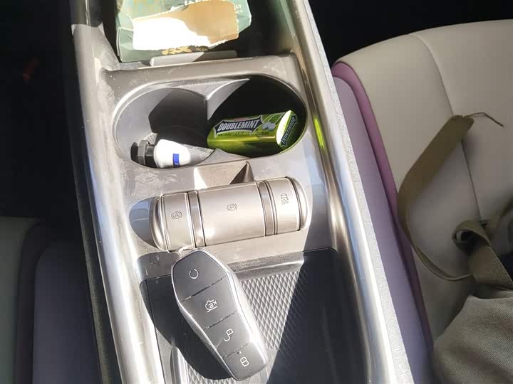 Фото 15 - BYD Dolphin