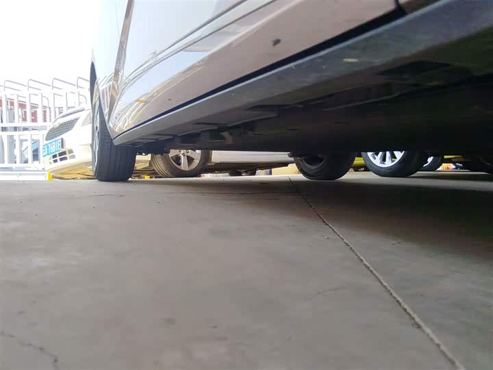 Фото 22 - BYD Dolphin