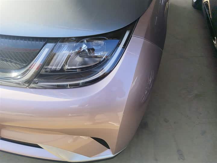 Фото 25 - BYD Dolphin