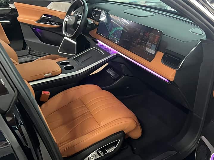 Фото 20 - XPeng G9