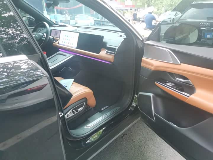 Фото 7 - XPeng G9