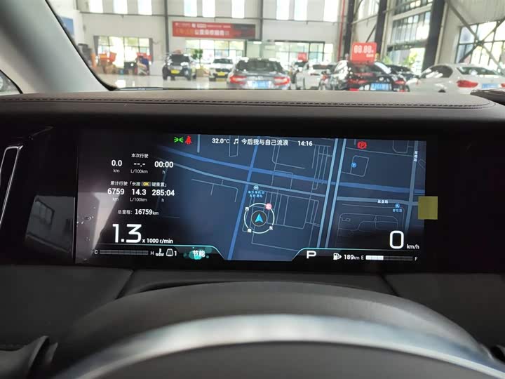 Фото 12 - GAC Trumpchi M8