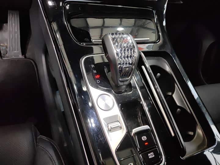 Фото 14 - GAC Trumpchi M8