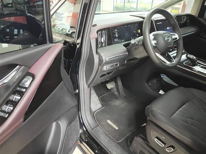 Фото 16 - GAC Trumpchi M8