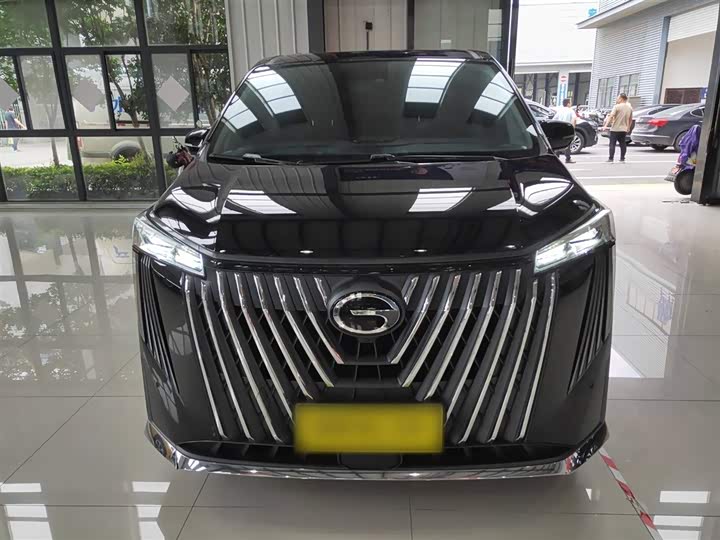 Фото 3 - GAC Trumpchi M8